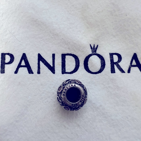 CLEARANCE SALE Authentic Disney Pandora Mickey Mouse “Sparkling Mickey & Hearts” - Picture 2 of 4